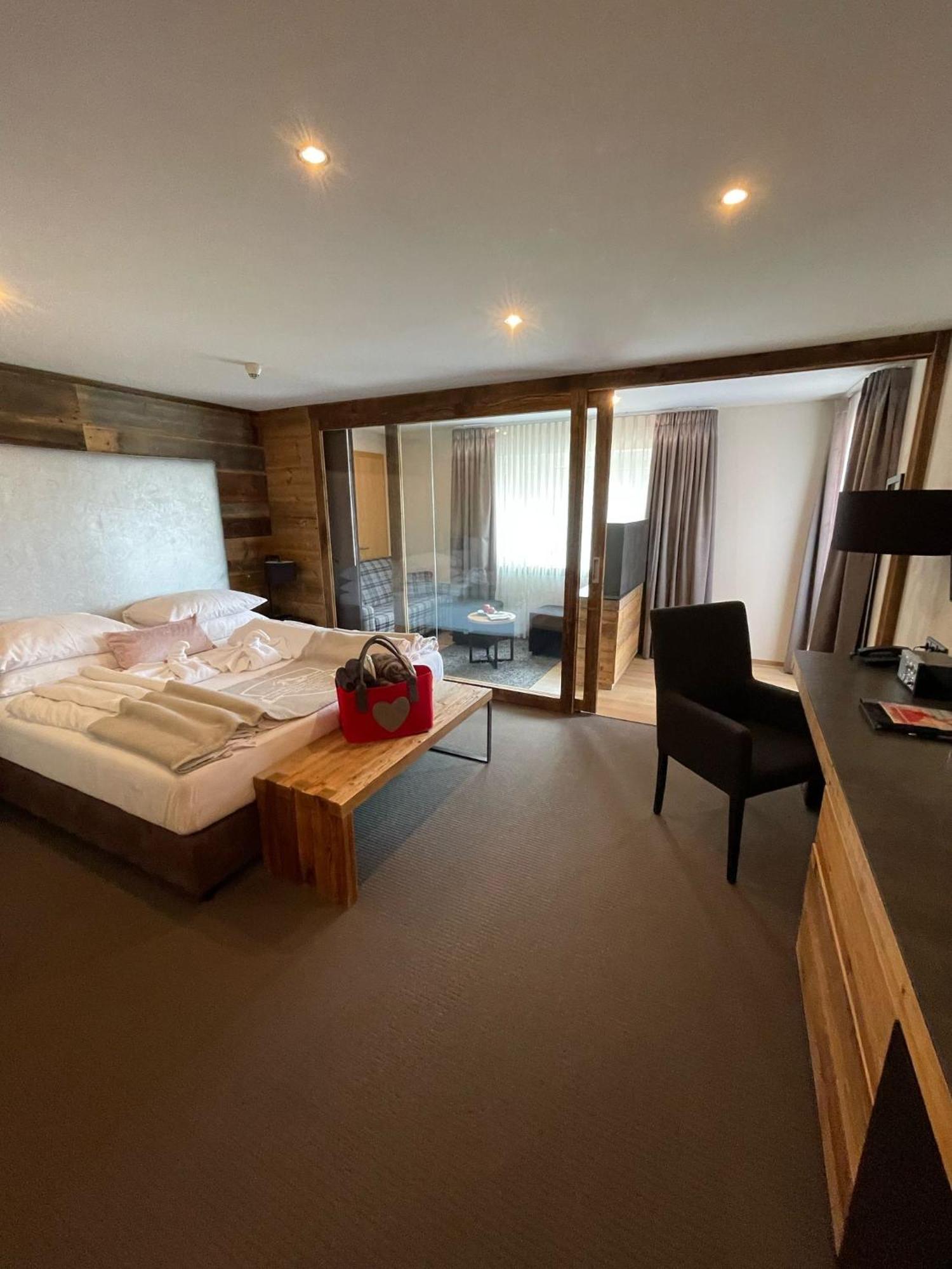 One-Bedroom Suite