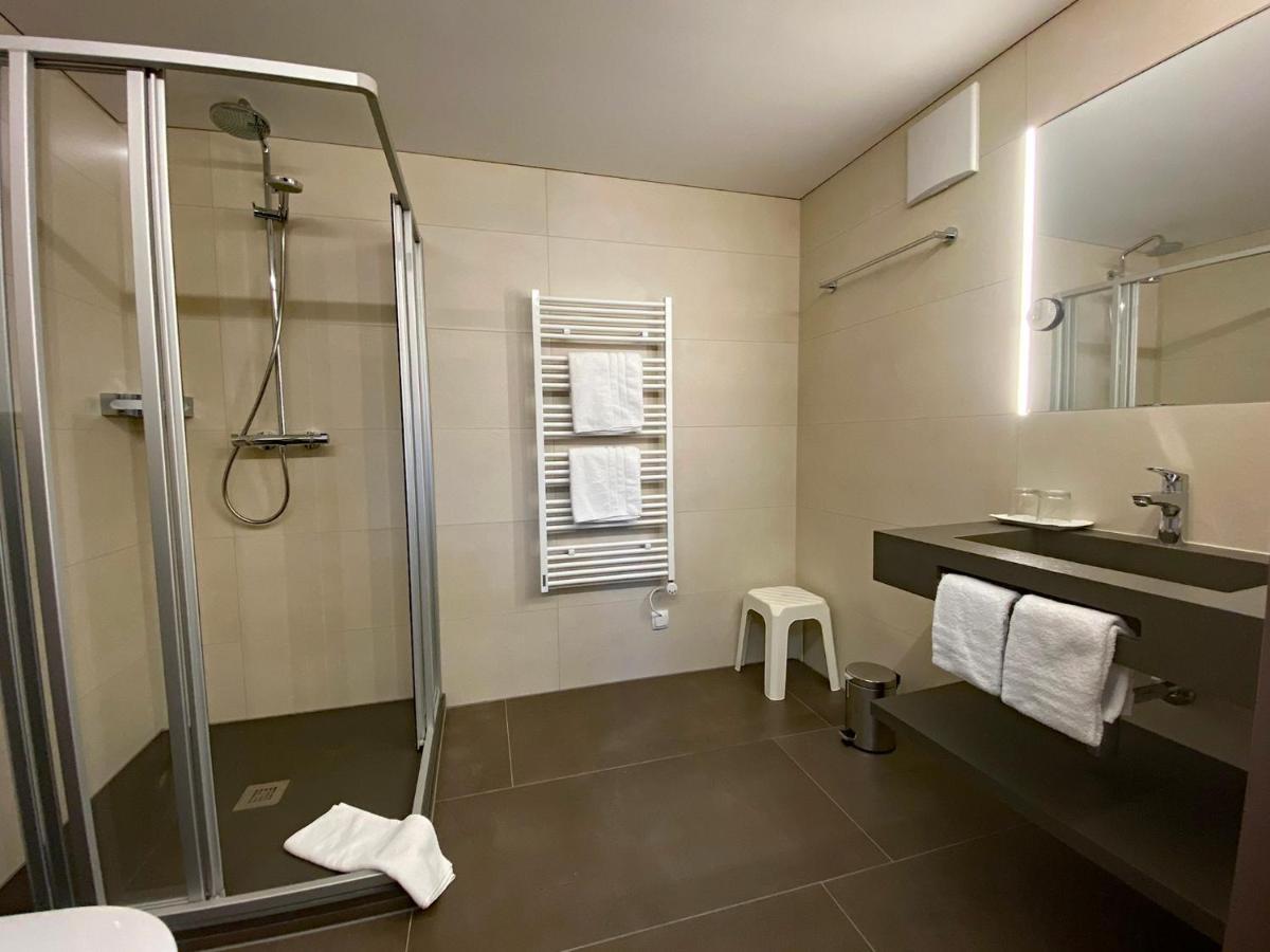 Doppelzimmer mit Balkon