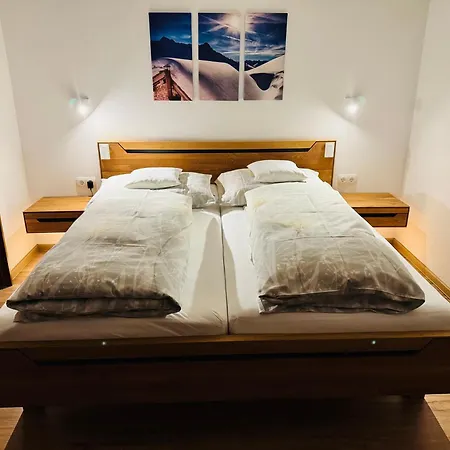 Hotel Garni Enzian-2